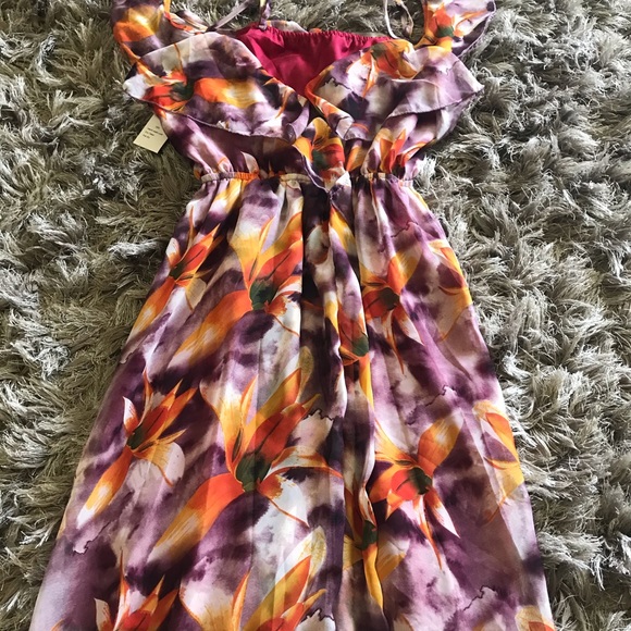 Dress - Picture 4 of 4